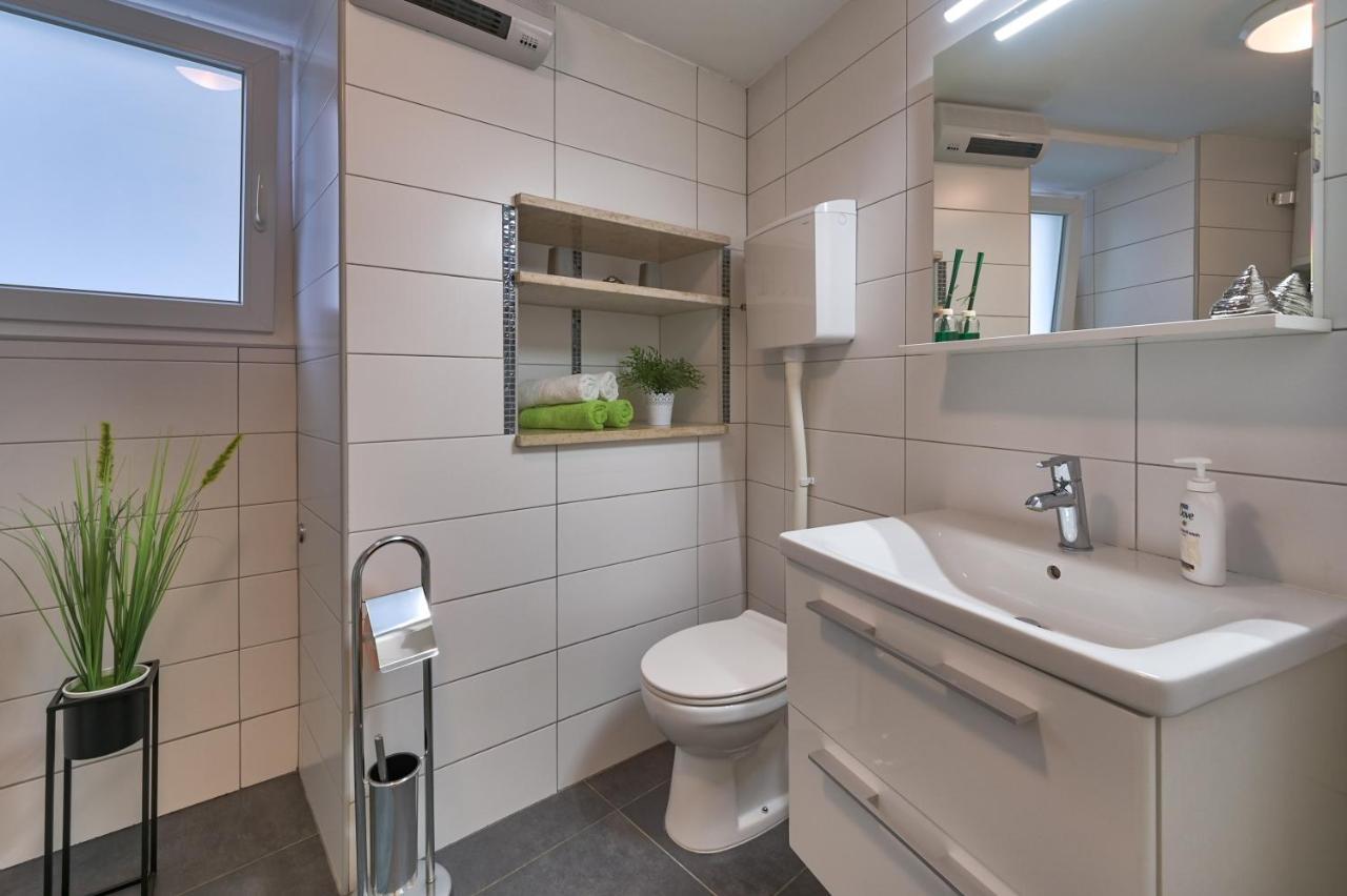 Arena City Apartment Pula Exterior photo